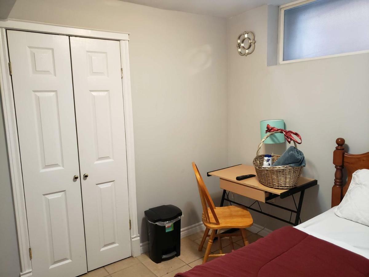 Private Room In Downtown Halifax Exterior foto